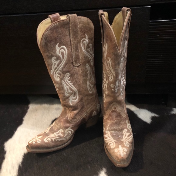 Corral Women’s Cowboy Boots - Picture 3 of 4